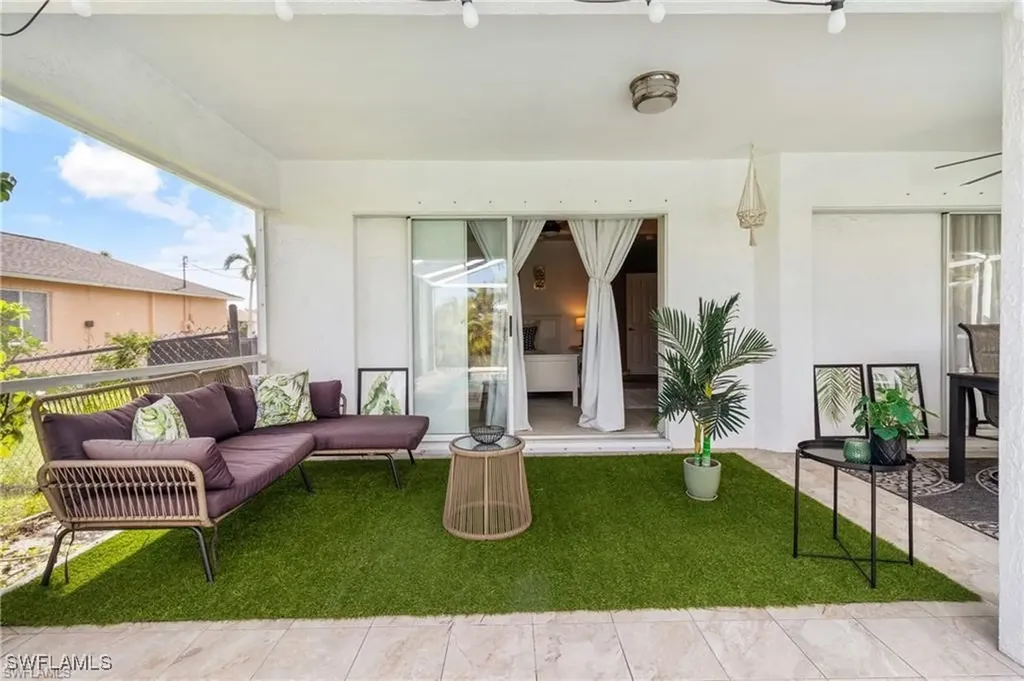 2019 SW 43rd Terrace Cape Coral FL 33914