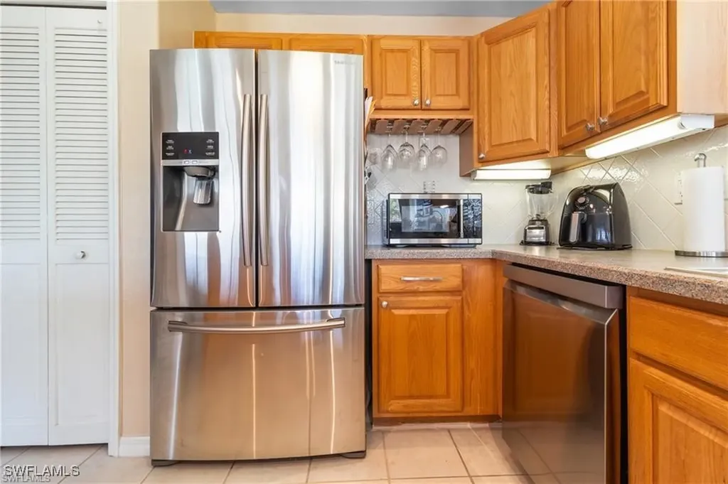 2019 SW 43rd Terrace Cape Coral FL 33914