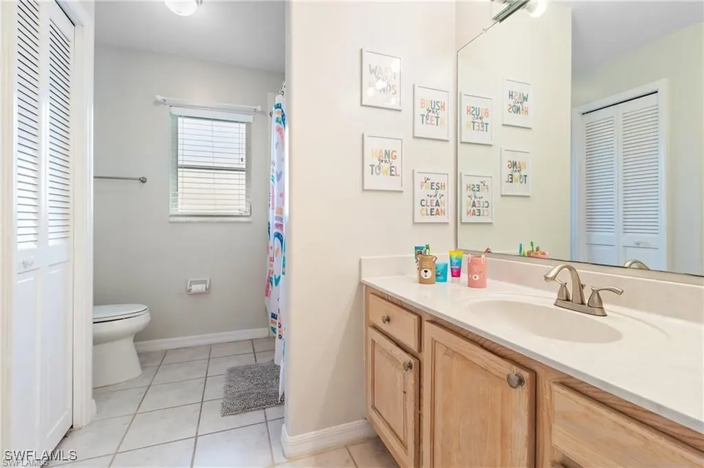 2019 SW 43rd Terrace Cape Coral FL 33914