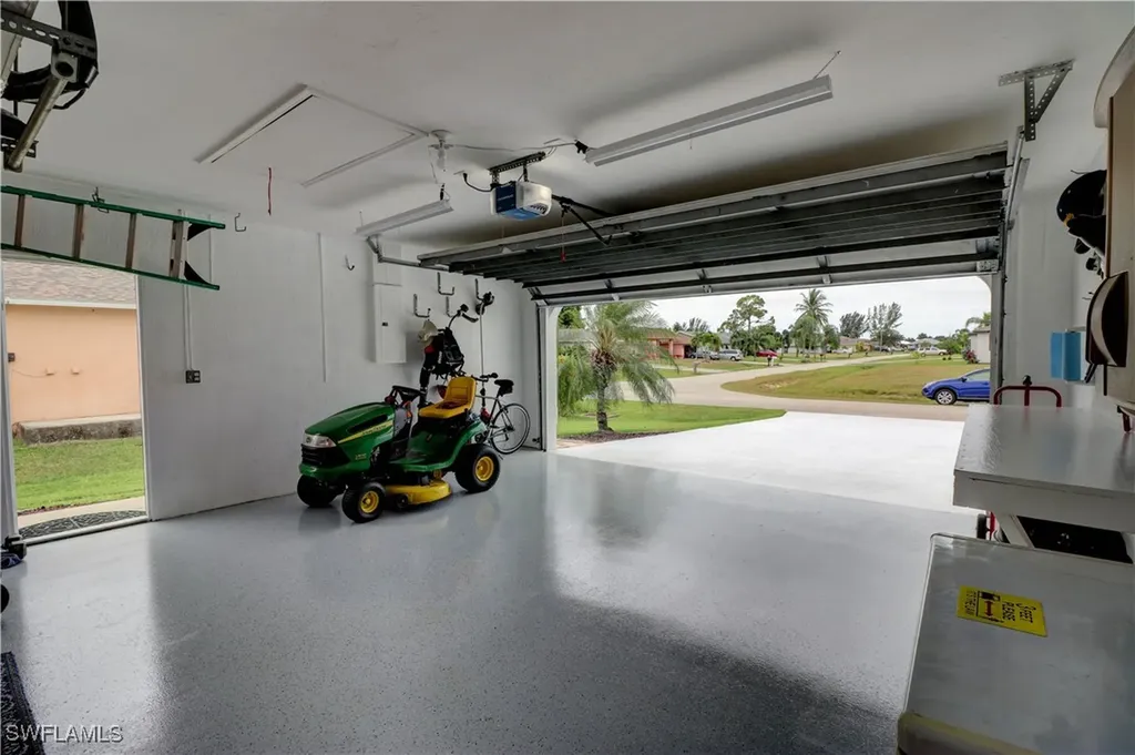 2019 SW 43rd Terrace Cape Coral FL 33914