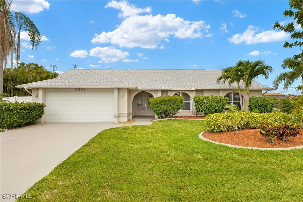 3610 SW 6th Avenue Cape Coral FL 33914