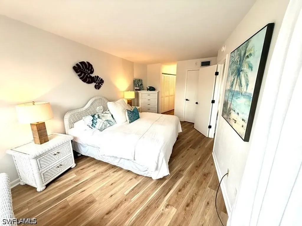 1031 Anglers Cove Marco Island FL 34145