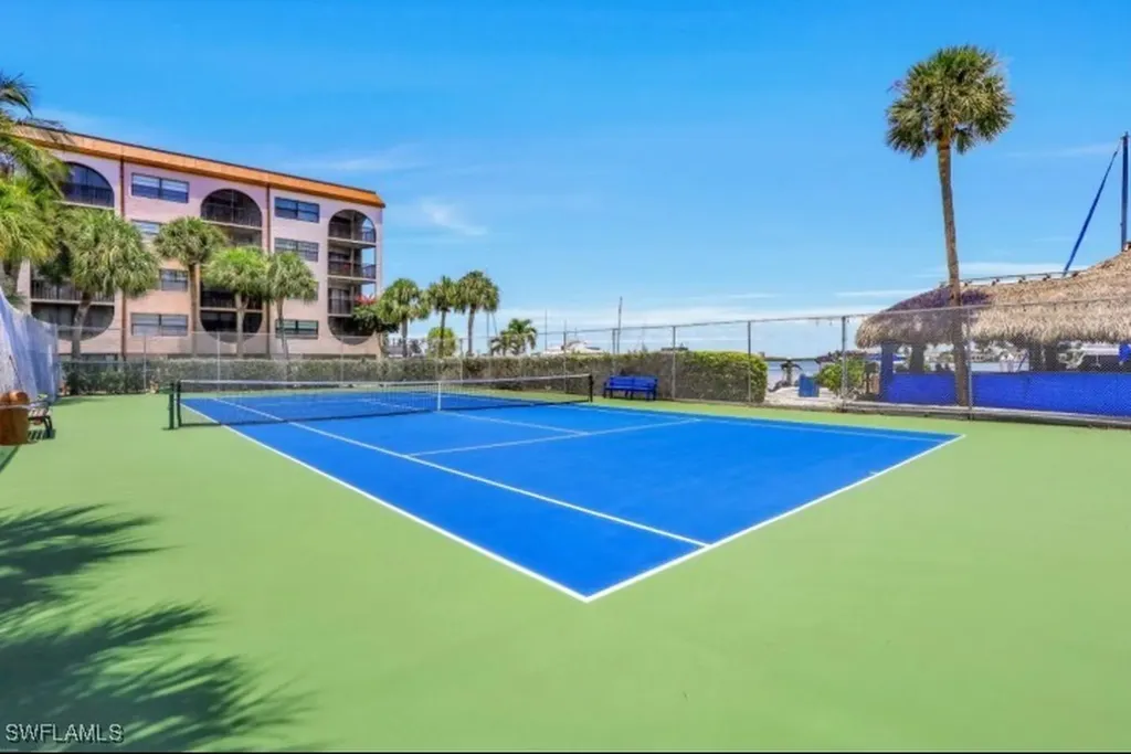1031 Anglers Cove Marco Island FL 34145