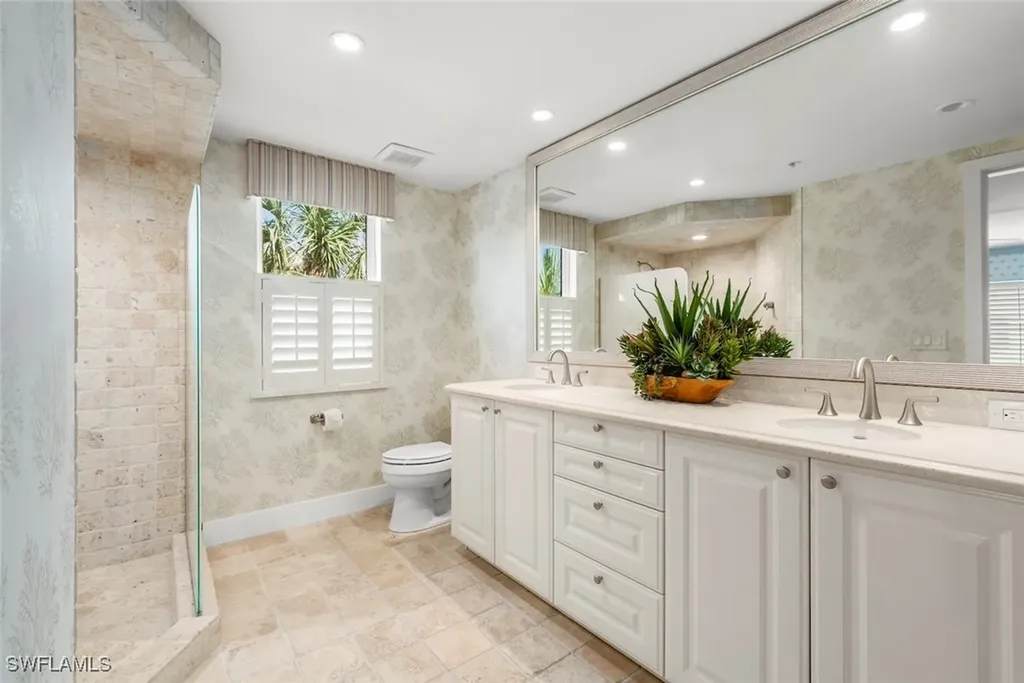 2549 W Gulf Drive Sanibel FL 33957