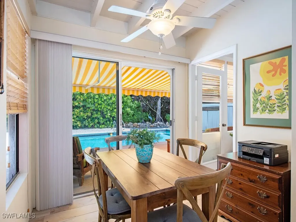 1055 8th Avenue N Naples FL 34102