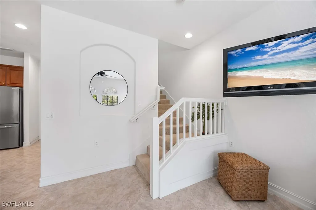 9134 Chula Vista Street Naples FL 34113