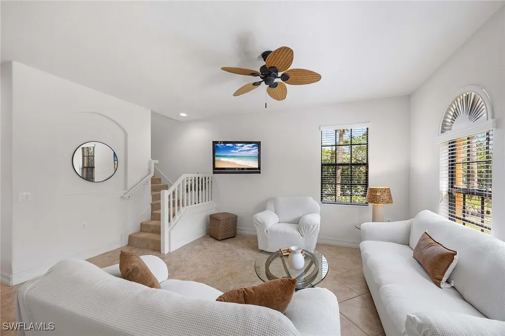 9134 Chula Vista Street Naples FL 34113