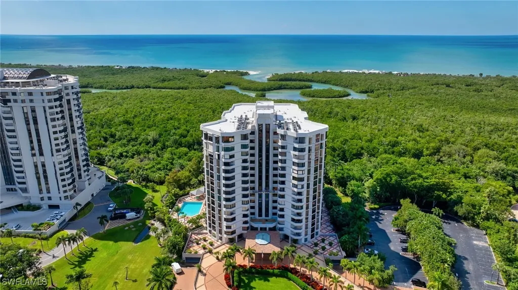6075 Pelican Bay Boulevard Naples FL 34108