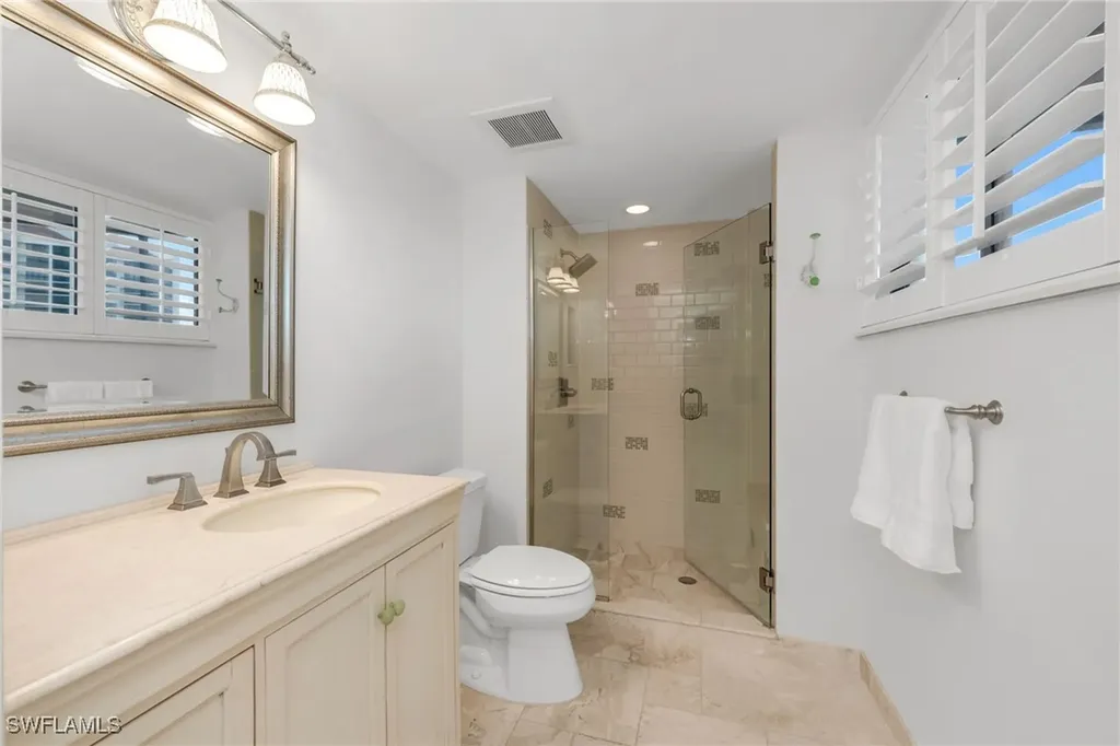 6075 Pelican Bay Boulevard Naples FL 34108