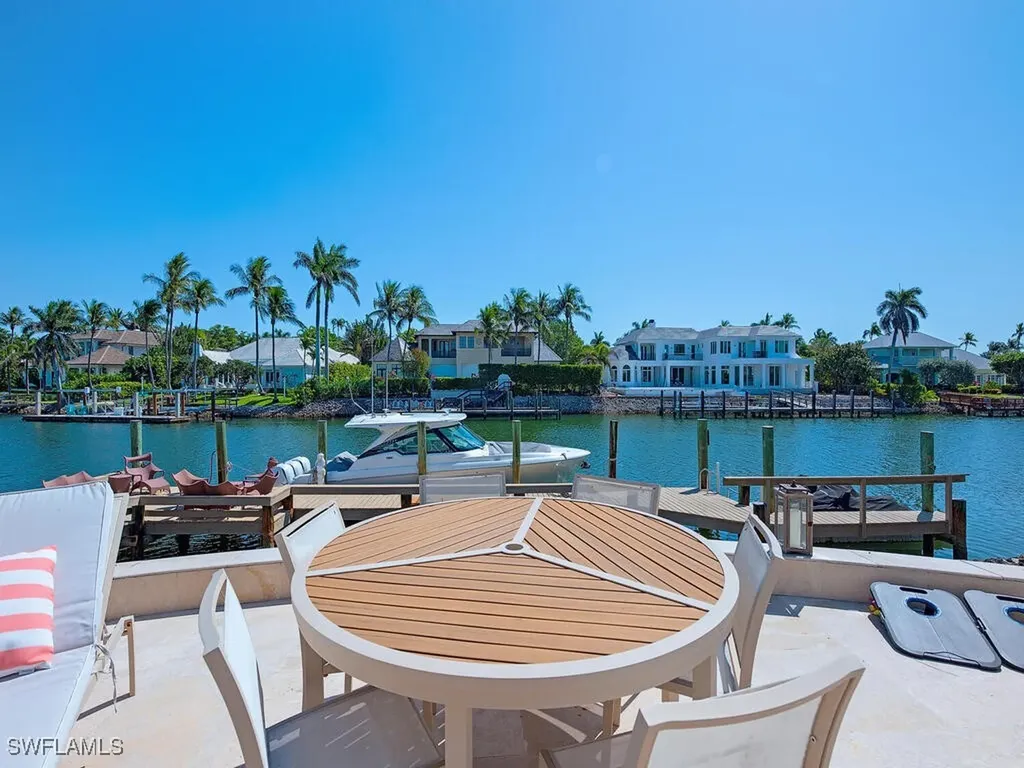 3175 Fort Charles Drive Naples FL 34102