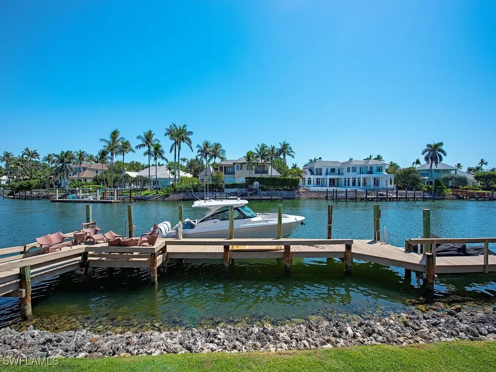 3175 Fort Charles Drive Naples FL 34102