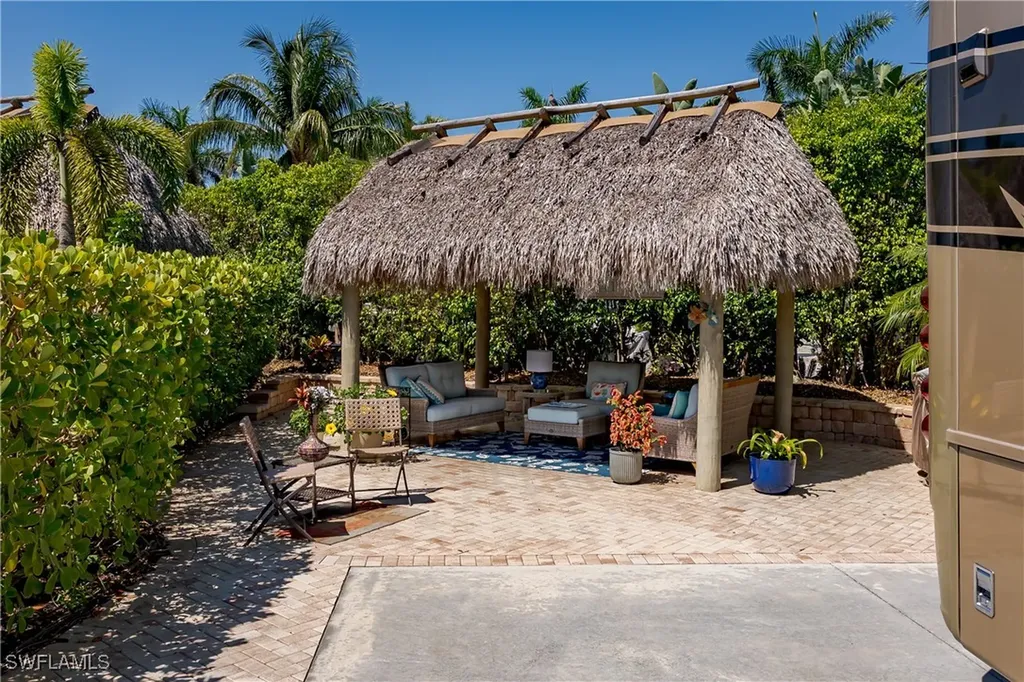 13572 Snook Circle Naples FL 34114