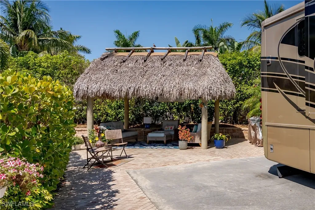 13572 Snook Circle Naples FL 34114