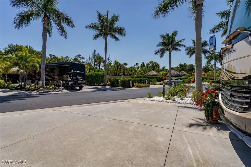 13572 Snook Circle Naples FL 34114