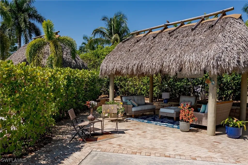 13572 Snook Circle Naples FL 34114