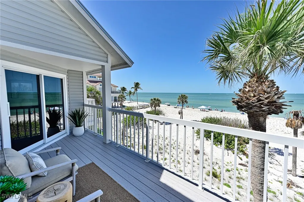 145 Barefoot Circle Bonita Springs FL 34134