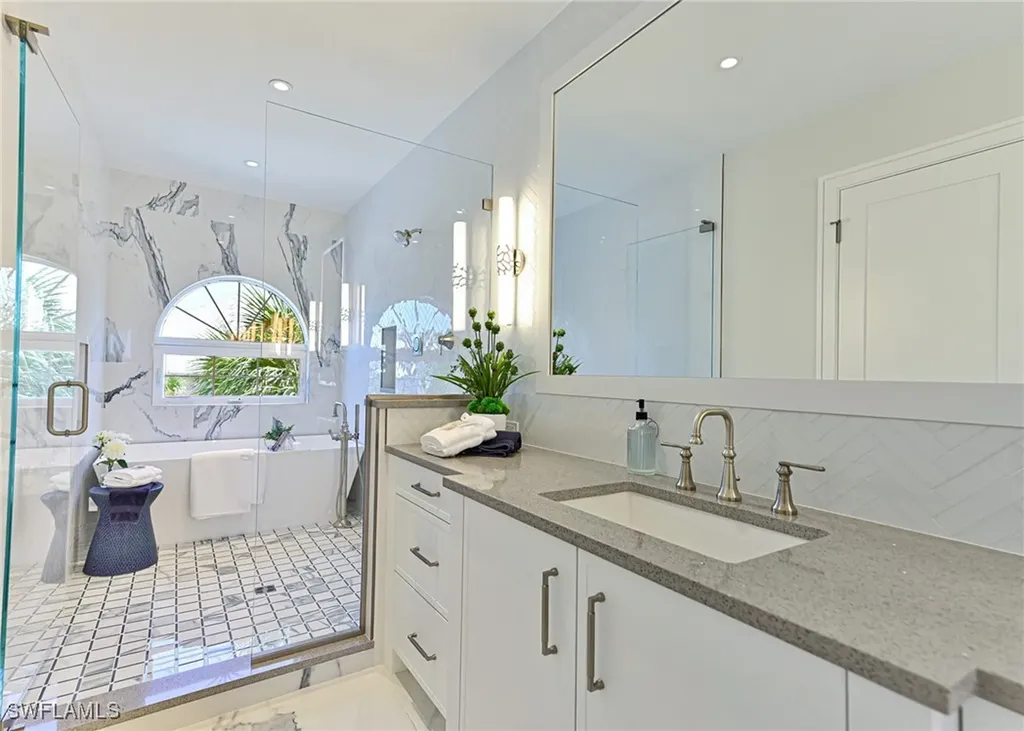 145 Barefoot Circle Bonita Springs FL 34134