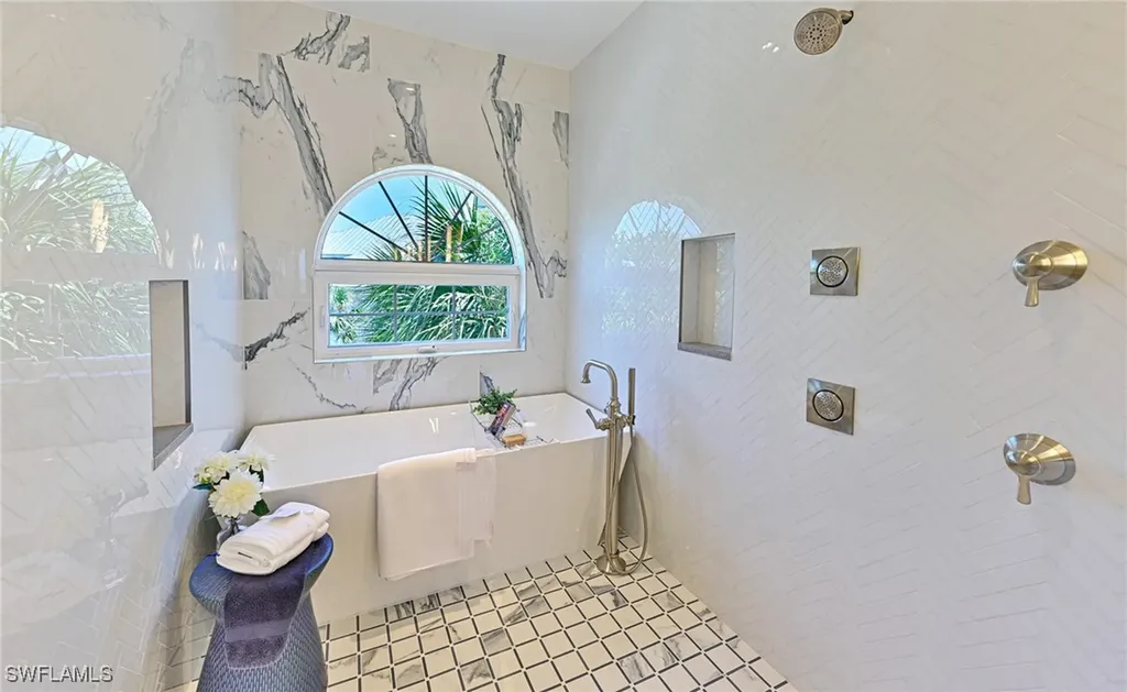 145 Barefoot Circle Bonita Springs FL 34134