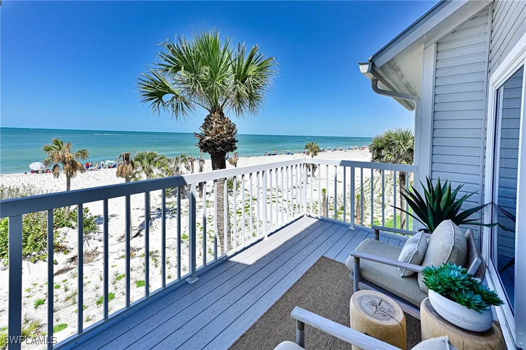 145 Barefoot Circle Bonita Springs FL 34134