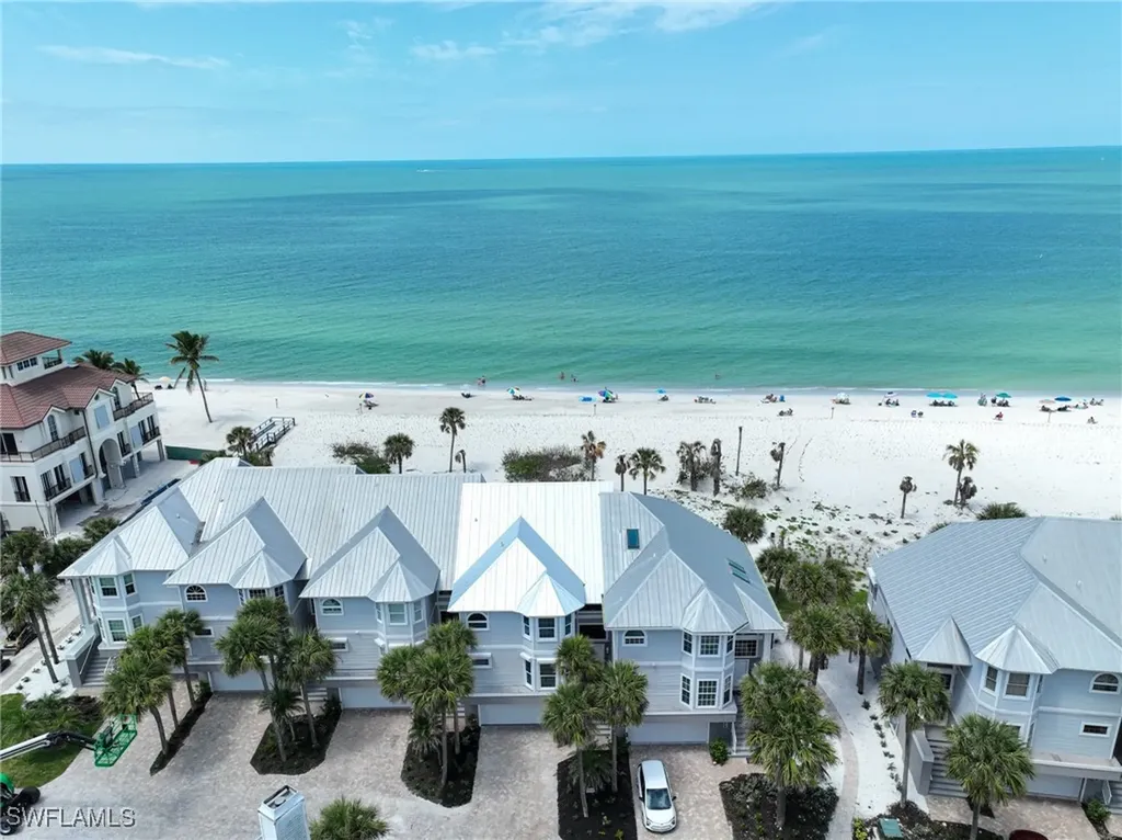 145 Barefoot Circle Bonita Springs FL 34134