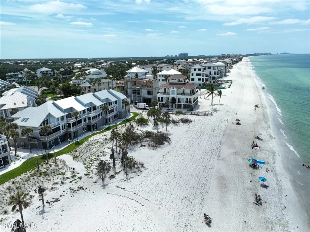 145 Barefoot Circle Bonita Springs FL 34134