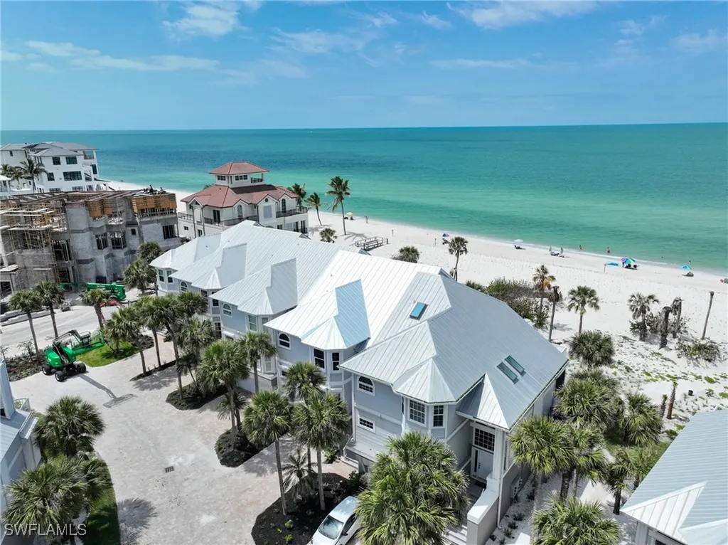 145 Barefoot Circle Bonita Springs FL 34134