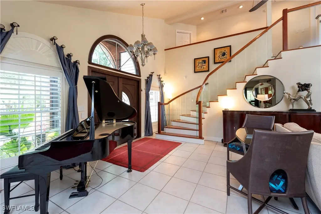 1510 Logan Court Naples FL 34116