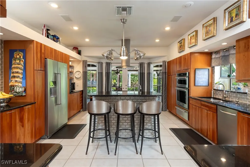 1510 Logan Court Naples FL 34116