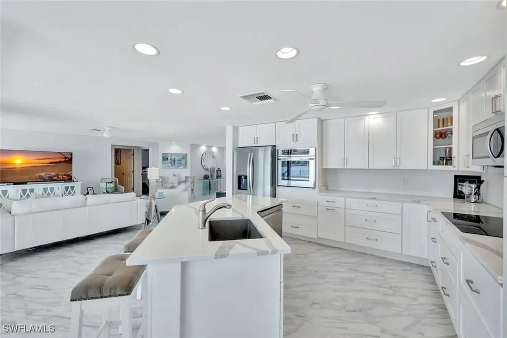 274 Conners Avenue Naples FL 34108
