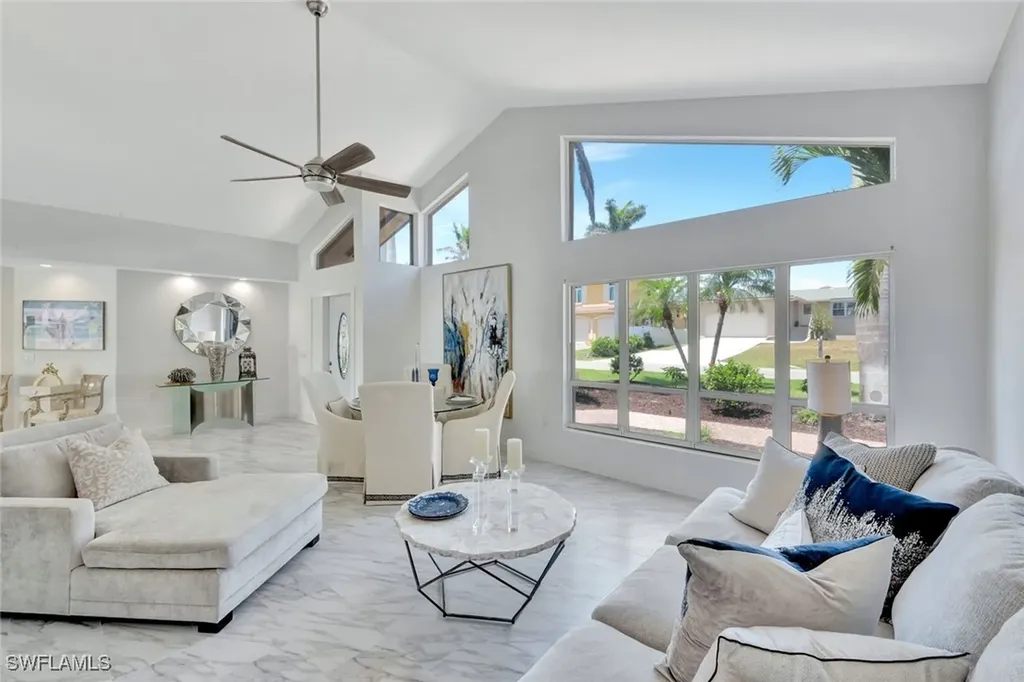 274 Conners Avenue Naples FL 34108