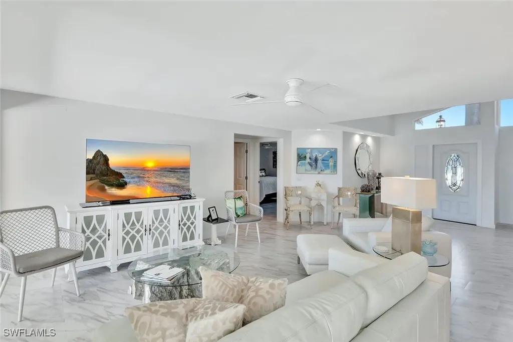 274 Conners Avenue Naples FL 34108