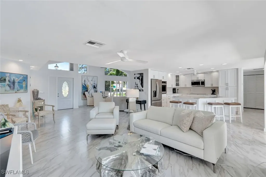 274 Conners Avenue Naples FL 34108