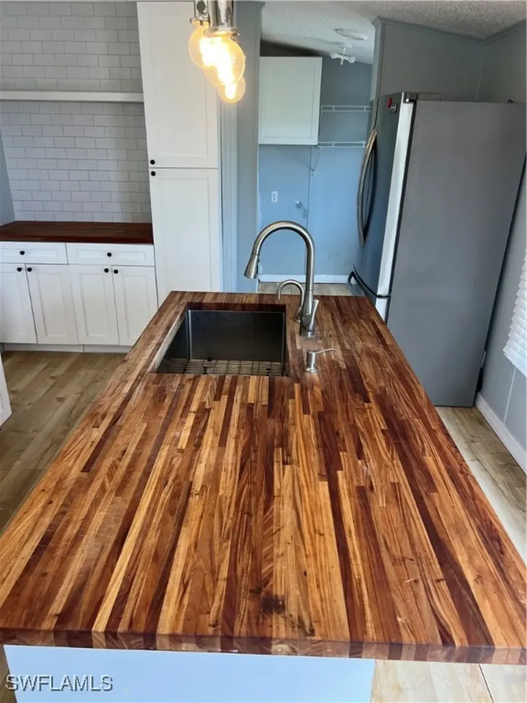 1151 Lake Drive Okeechobee FL 34974