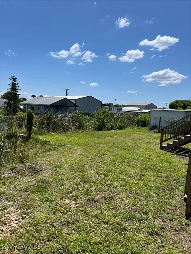 1151 Lake Drive Okeechobee FL 34974