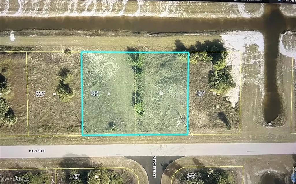 1221 Bari Street E Lehigh Acres FL 33974