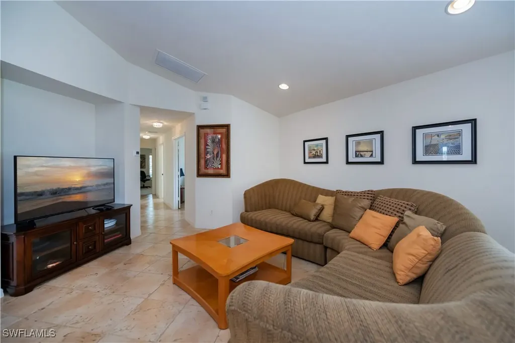 2335 Summersweet Drive Alva FL 33920