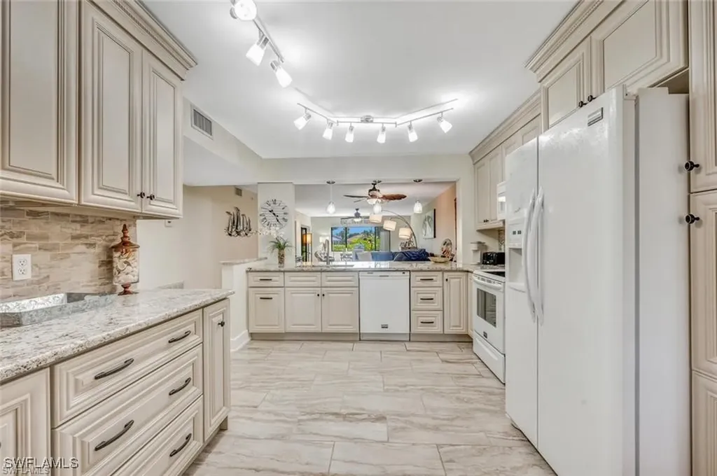9901 Sunset Cove Lane Fort Myers FL 33919