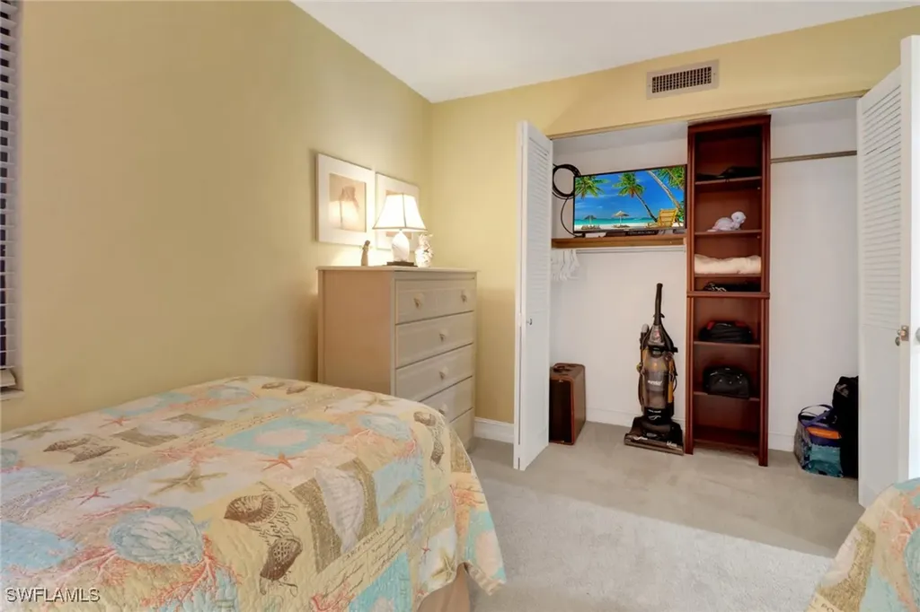 4240 Steamboat Bend Fort Myers FL 33919