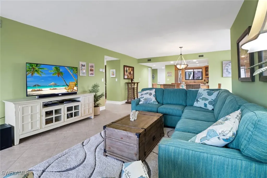 4240 Steamboat Bend Fort Myers FL 33919