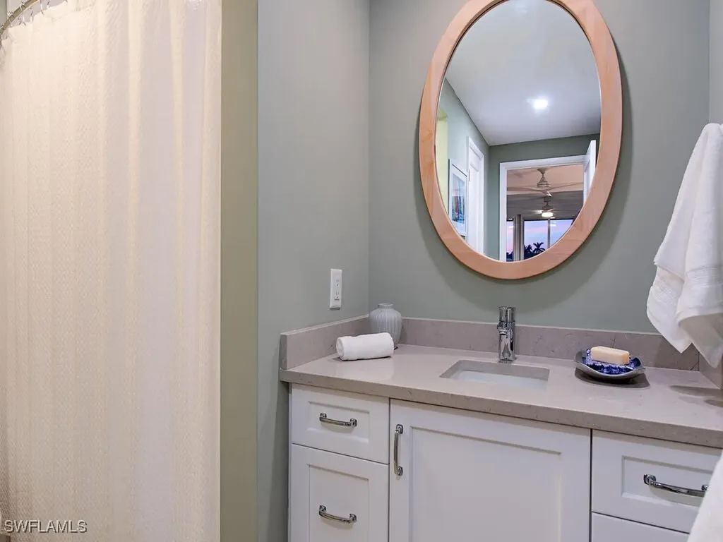 400 Park Shore Drive Naples FL 34103