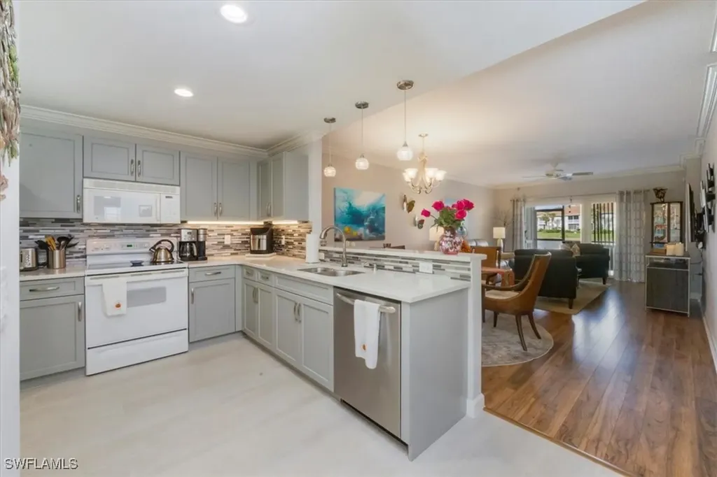 3023 Horizon Lane Naples FL 34109