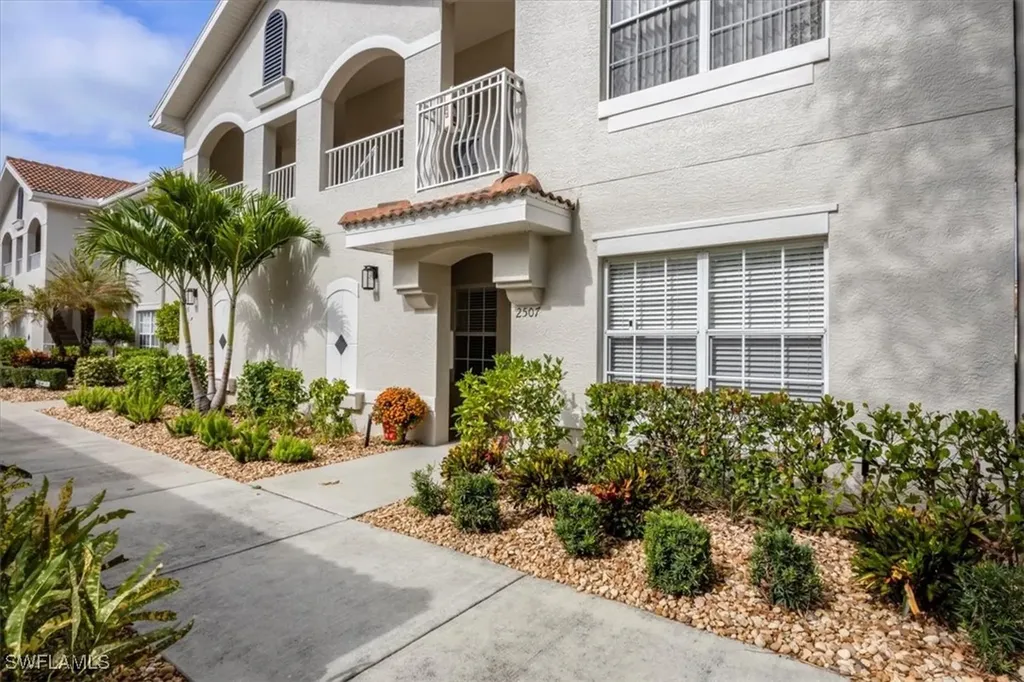 3023 Horizon Lane Naples FL 34109