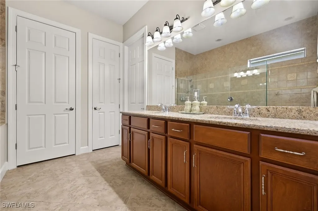 12730 Gladstone Way Fort Myers FL 33913