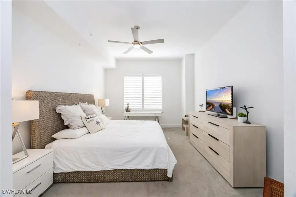 1111 Central Avenue Naples FL 34102
