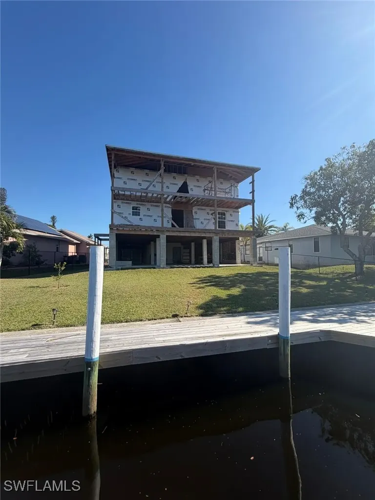 2129 Davis Boulevard Fort Myers FL 33905
