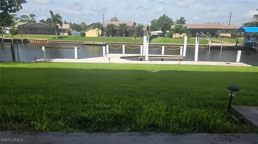2129 Davis Boulevard Fort Myers FL 33905