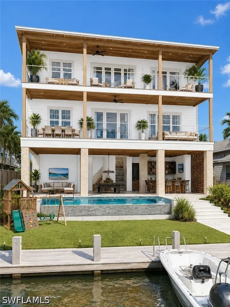 2129 Davis Boulevard Fort Myers FL 33905