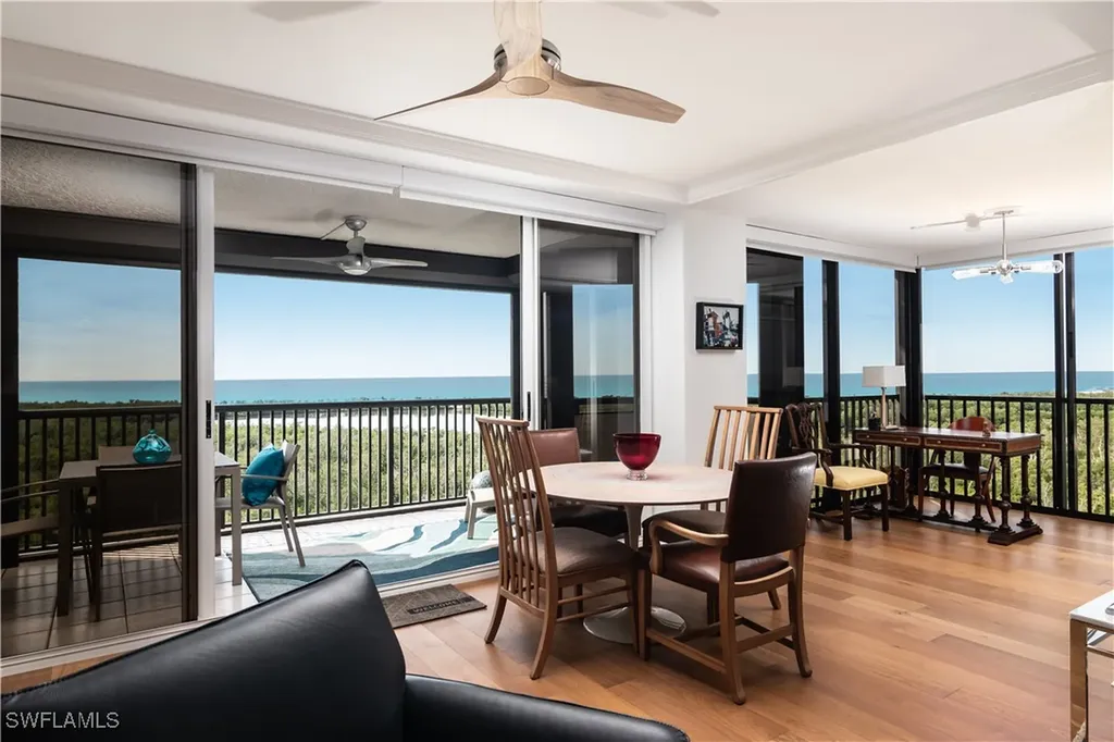 6825 Grenadier Boulevard Naples FL 34108