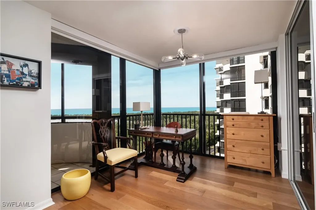 6825 Grenadier Boulevard Naples FL 34108