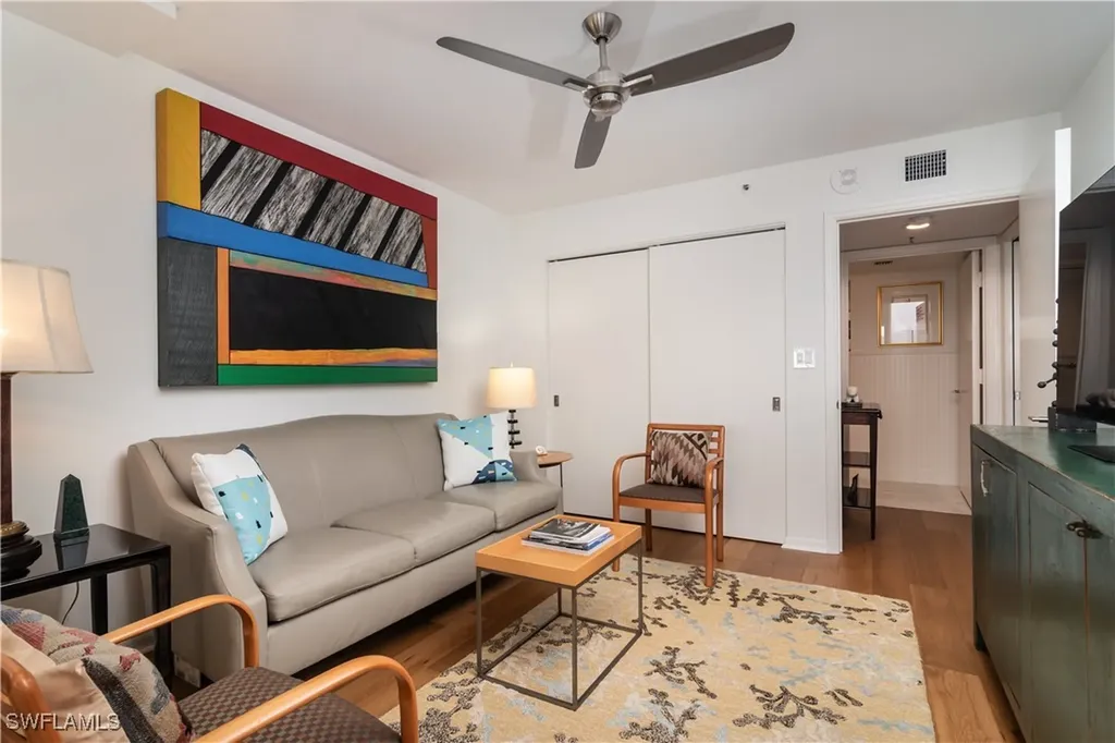 6825 Grenadier Boulevard Naples FL 34108